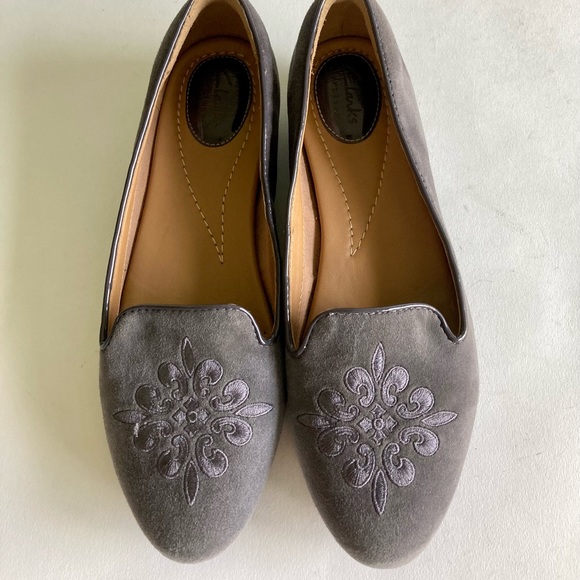 Clarks Grey Suede Loafers size 7.5 - Picture 6 of 13